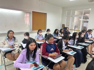 22. โครงการพัฒนาทักษะด้านภาษาอังกฤษ สำหรับนักศึกษาครู ชั้นปีที่ 3
